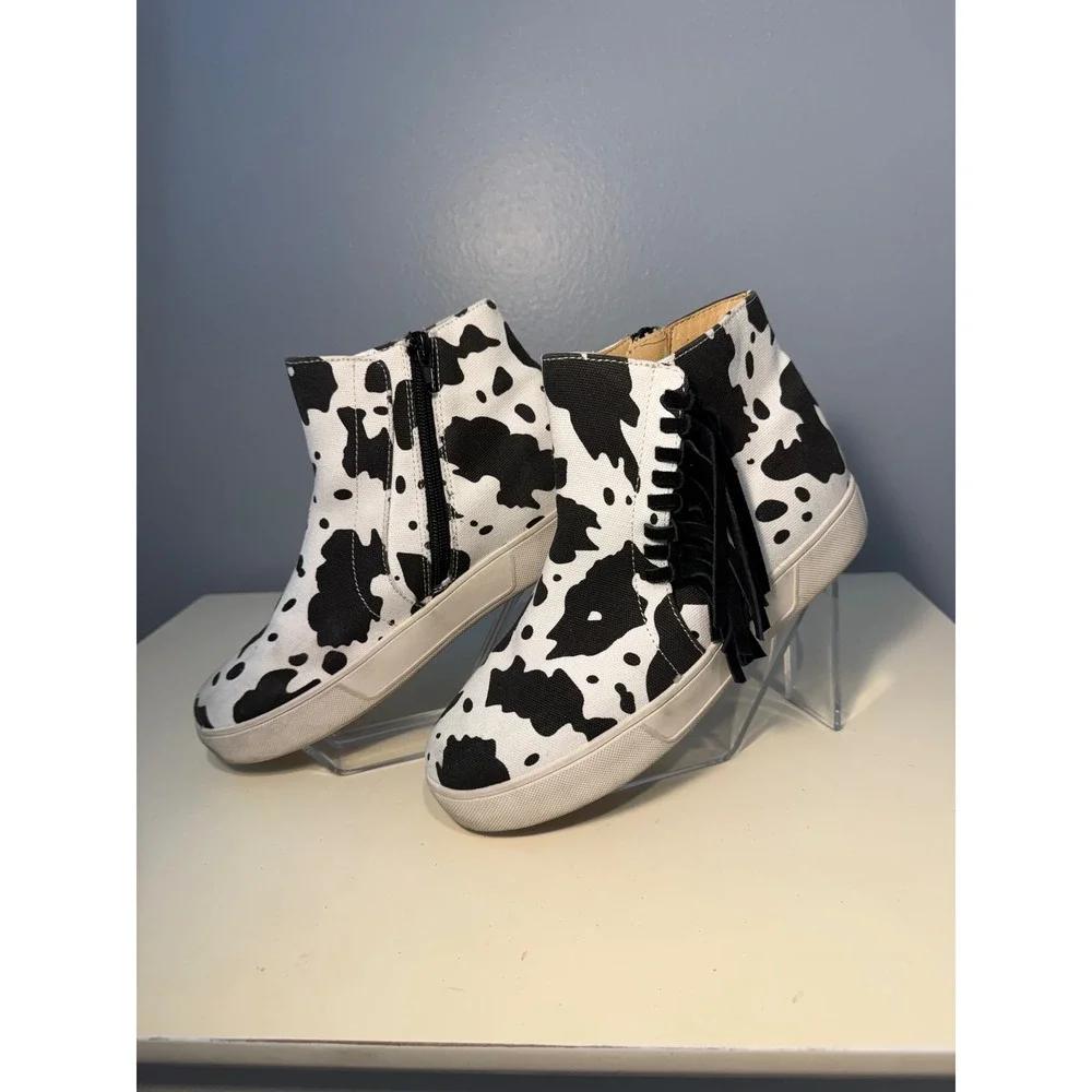 Volatile Kids Cow Print Fringe High Top Sneaker Boots kids Size 5 Womens 7